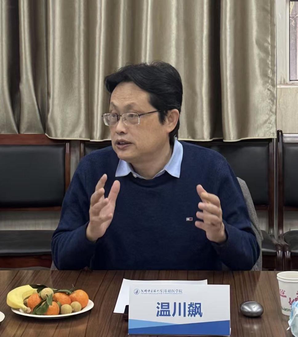 6a90e540cfee4700b7e8afc21b9d4d68.jpg 6a90e540cfee4700b7e8afc21b9d4d68.jpg