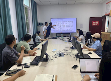 学校召开“一站式”学生社区建设方案专题会